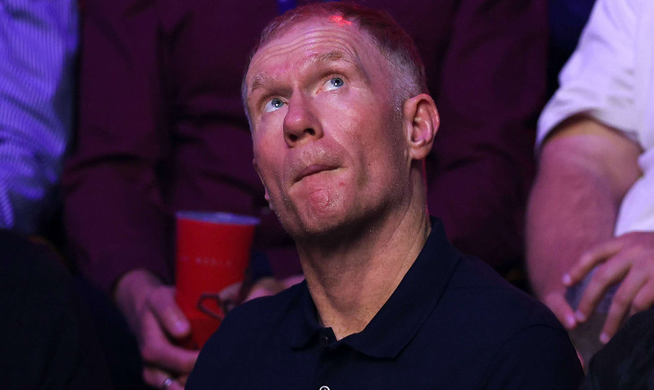 Scholes contradicts himself: demands Manchester United seal the "crazy joker" deal | Goal.com