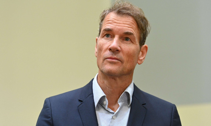 Jetzt wehrt er sich sogar vor Gericht! Jens Lehmann sorgt mal wieder für Aufsehen | Goal.com Deutschland