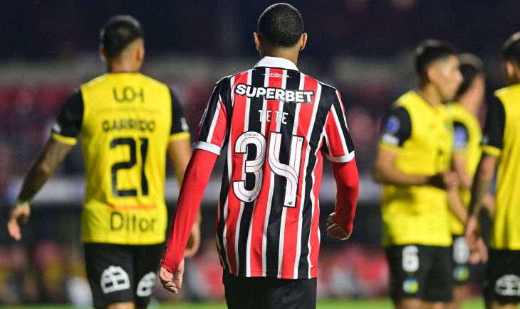 Ajax immediately encounter a problem in the desired loan deal with Tetê | Goal.com