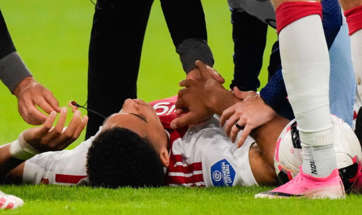 Ajax provide worrying update on Aaron Bouwman after rock-hard foul by Van Bommel | Goal.com