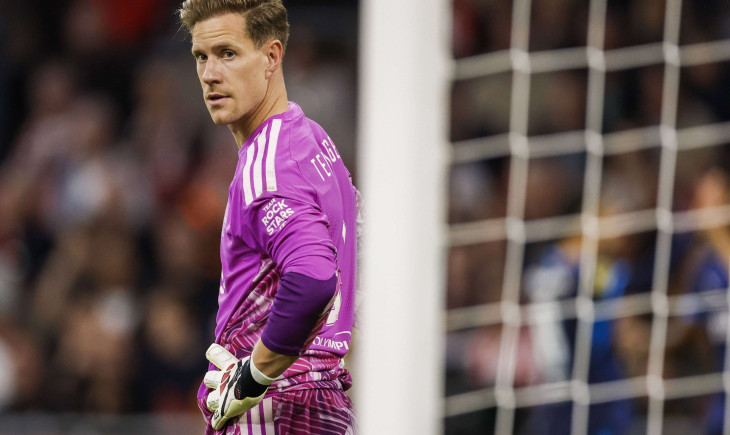 "Zehn Minuten einfach rumgelaufen!" TV-Experte kritisiert Marc-Andre ter Stegen nach Pleite von Ajax Amsterdam im Topspiel scharf | Goal.com Deutschland