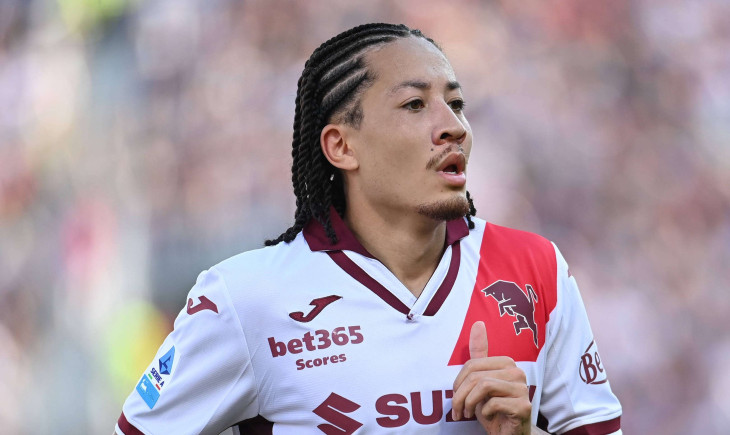 Fitz-Jim explains why he suddenly left Ajax | Goal.com