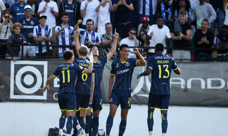 Francesco Farioli ve FC Porto, alt sıralarda yer alan rakibini zorlu bir maçın ardından mağlup etti ve 31. şampiyonluk unvanına bir adım daha yaklaştı | Goal.com Türkçe