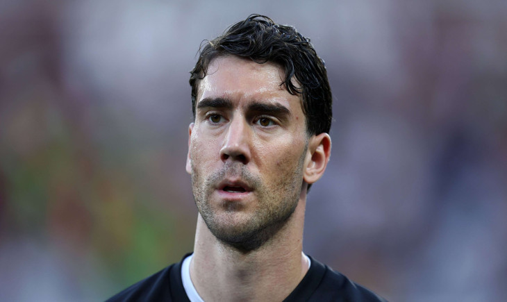 Dusan Vlahovic, kişisel şartlarda anlaşmaya vardı ve çarşamba günü İstanbul’a uçakla gidiyor | Goal.com Türkçe