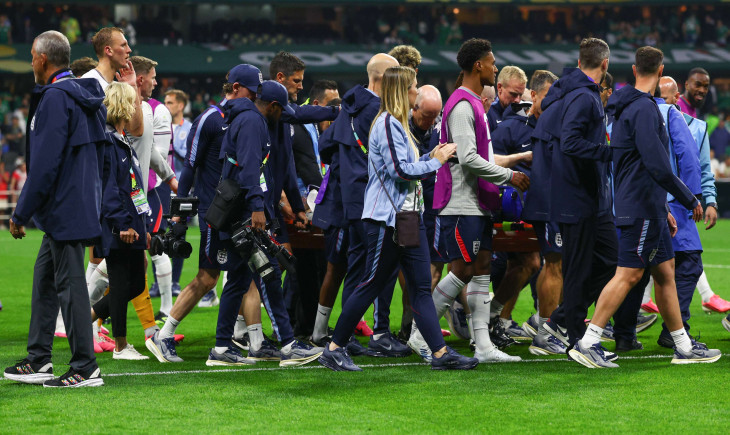 Kimsenin beklemediği bir şok!… İngiltere yıldızının Dünya Kupası serüveninin trajik sonu | Goal.com Türkçe