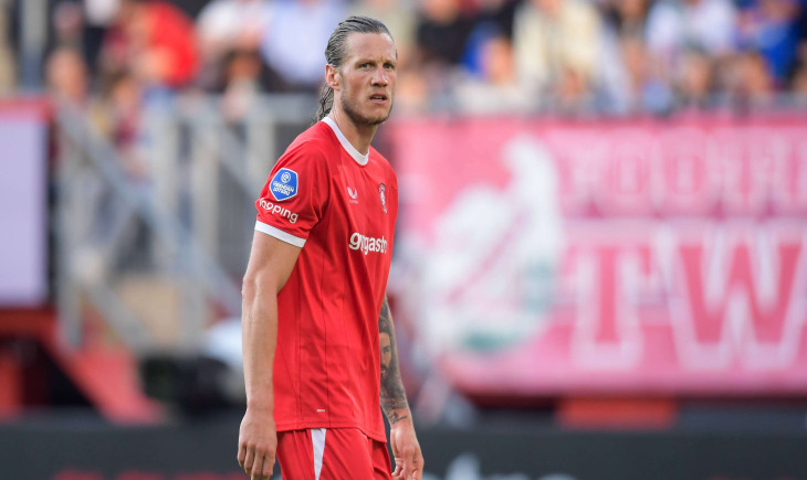 Wout Weghorst’s arrival causes frustration in the FC Twente squad: ‘He is angry, pissed off!’ | Goal.com