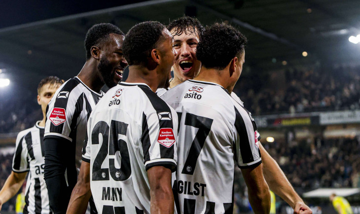 Heracles Almelo claim period title in the Keuken Kampioen Divisie with convincing win over RKC Waalwijk | Goal.com