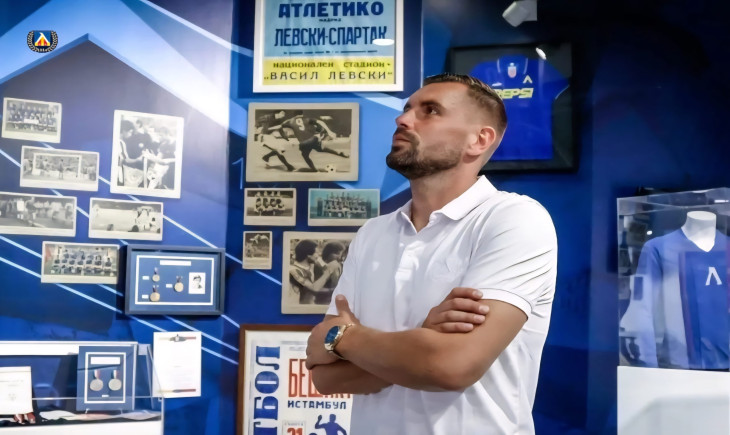 Опитният вратар Луков подписа с Левски