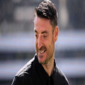 Albert Riera hat wohl neuen Verein gefunden: Sein berühmter Vorgänger sorgte für einen handfesten Skandal: | Goal.com Deutschland