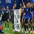 FIFA, Arjantin’in tartışmalı pankartıyla ilgili tartışmada son derece dikkat çekici bir karar aldı | Goal.com Türkçe