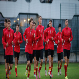 България U16 направи реми с Унгария