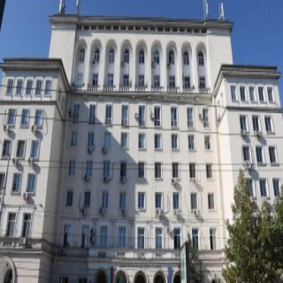 Голям протест отекна пред ММС срещу Конфедерацията по кикбокс