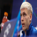 Der FC Bayern München soll Interesse haben: Berater von Dani Olmo lässt aufhorchen | Goal.com Deutschland
