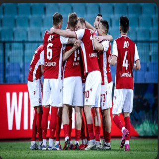 ЦСКА изкушава халф с рекордна заплата