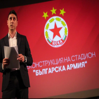 ЦСКА изнесе лекция пред гимназисти