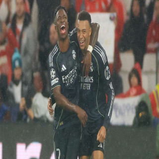 Yamal’s dribbling skills expose Mbappé and Vinícius | Goal.com