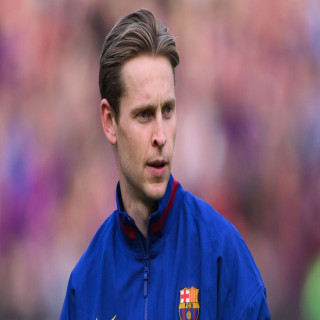 Van der Gijp, Frenkie de Jong’un FC Barcelona’daki en büyük eksikliğini ortaya koyuyor | Goal.com Türkçe