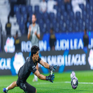 Video: Al-Hilal's blunders leave Yassine Bounou stunned against Al-Taawoun | Goal.com