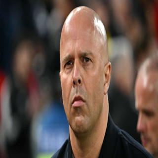 Sky Sports, Arne Slot'un Liverpool'daki geleceğiyle ilgili son dakika haberi yayınladı | Goal.com Türkçe