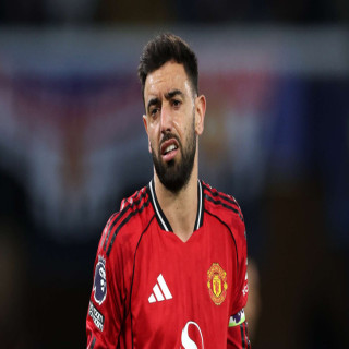 Chelsea maçından sonra yine kırmızı kart mı? Bruno Fernandes'in başrolde olduğu tuhaf görüntüler ortaya çıktı | Goal.com Türkçe