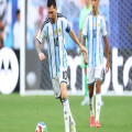 Suudi medya: Mısırlı defans oyuncusu Messi'yi 