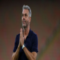 Video: Why are you laughing? Al-Ahly coach at the centre of a fiery clash after the Sundowns shock | Goal.com