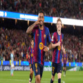Forced decision: Jesus on the brink of a golden opportunity in Barcelona's attack | Goal.com