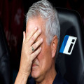 Mourinho faces a difficult choice between gambling and the alternative solution | Goal.com
