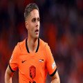 Riesiges Lob und ein spannender Vergleich für BVB-Star Joey Veerman | Goal.com Deutschland