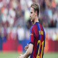 Hansi Flick take firm action and strip Frenkie de Jong of the captaincy at Barcelona: this is the reason | Goal.com