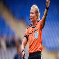 Video: An unbelievable scene: a female referee collapses to the ground and leaves the pitch on a stretcher! | Goal.com
