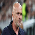 Angry Dick Schreuder ruthlessly throws his own player under the bus | Goal.com