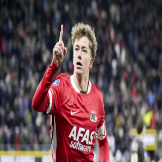Arnold Bruggink, Sven Mijnans'ın AC Milan'a olası transferiyle ilgili haberler paylaştı | Goal.com Türkçe