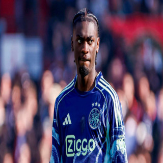Ajax has surprised everyone with a sudden announcement about the future of Jorthy Mokio | Goal.com