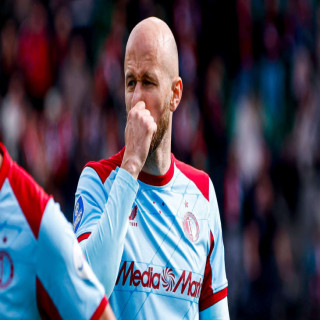 Feyenoord'lu oyuncu kısa süre önce futbolu bırakmayı düşündü: 