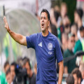 Ajax’ın antrenman kampında bir ismin eksikliği oldukça dikkat çekiyor: taraftarlar ne olacağını bilemiyor | Goal.com Türkçe